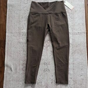 Women's High-Waisted Brown Leggings